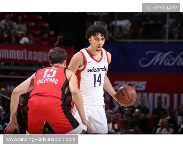 谢泼德4记三分＋4抢断！火箭新核一战成名