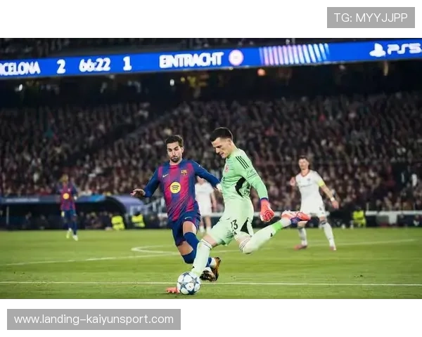 巴萨2-1逆转法兰克福，孔德连进2球助攻