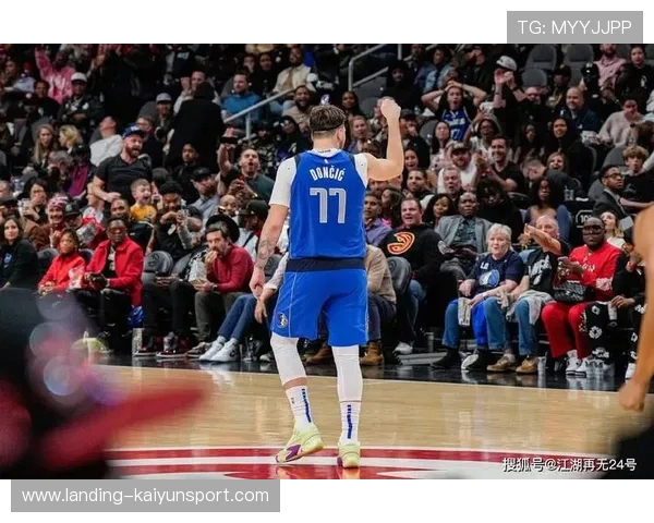 东契奇三分冷静命中,独行侠把胜利留到最后 东契奇三分冷静命中,独行侠把胜利留到最后